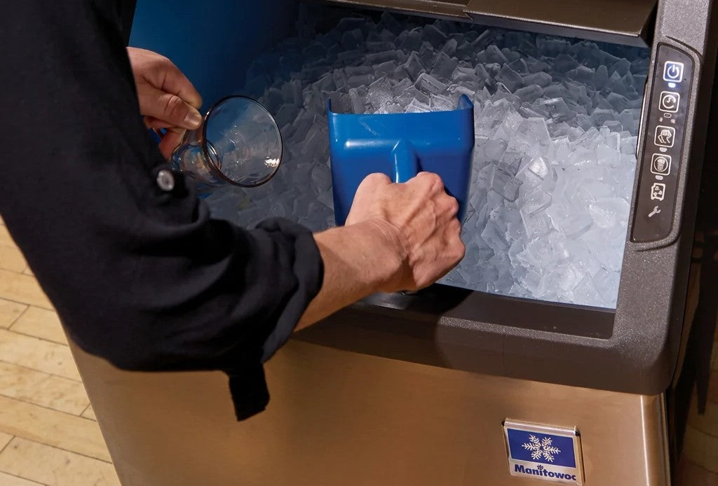 How to Choose a Commercial Ice Machine