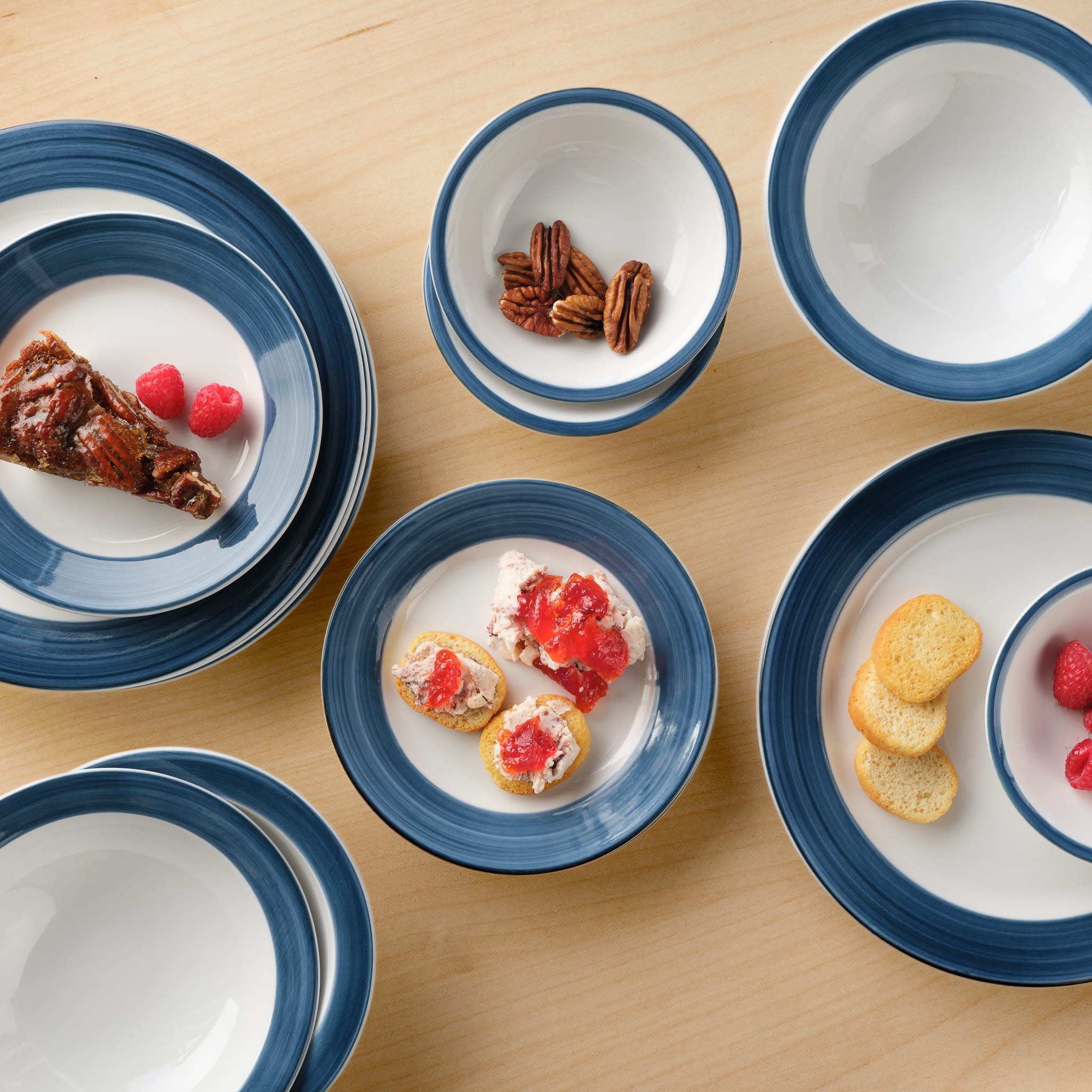Porcelana 6.25" Plate, Blue-Banded