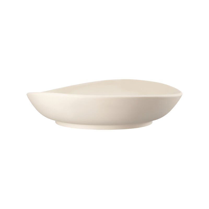 Plate, 48 oz., 11" x 10-5/8", round/free form, Junto, alabaster/white 