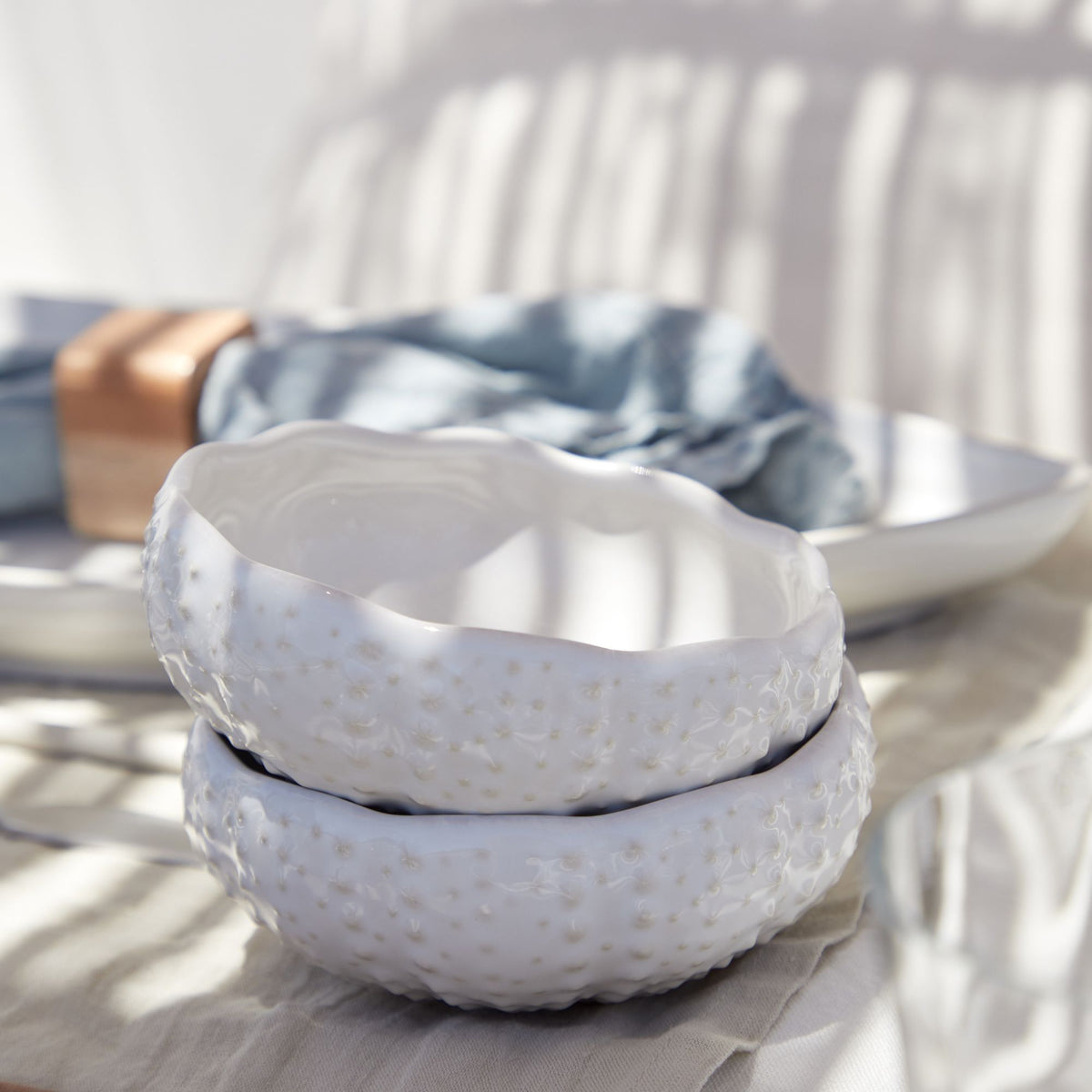 Aparte 4-7/8" Urchin Bowl, White