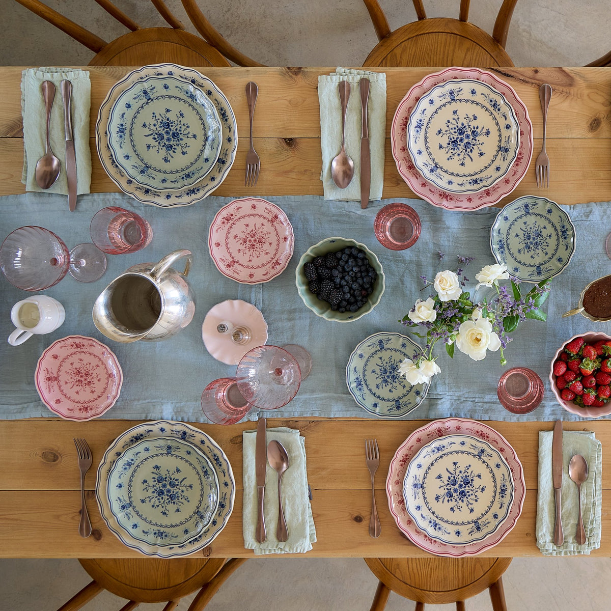 Vila 8-3/8" Salad/Dessert Plate, Beige-Blue