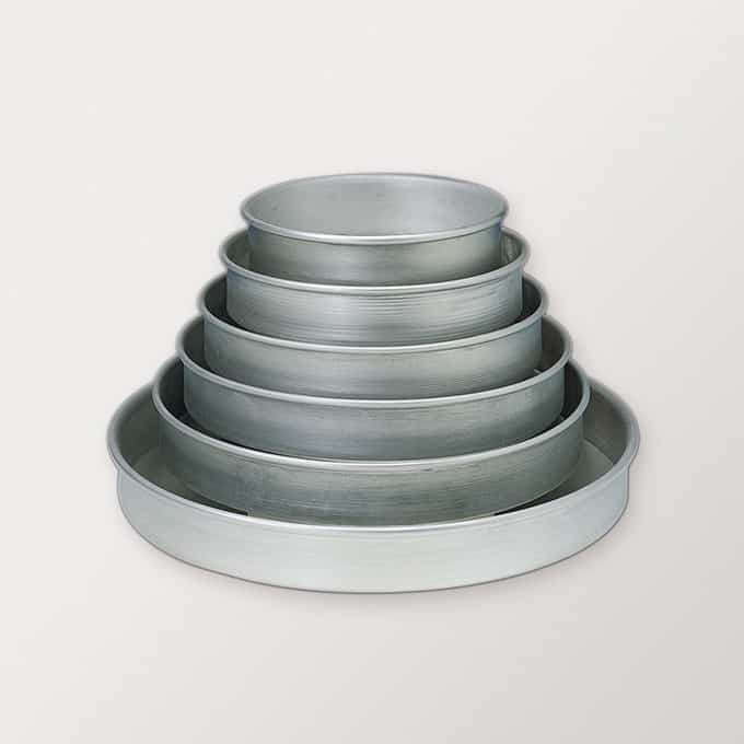 6" x 1-1/2" Straight-Sided Hard Coat Aluminum Pizza Pan