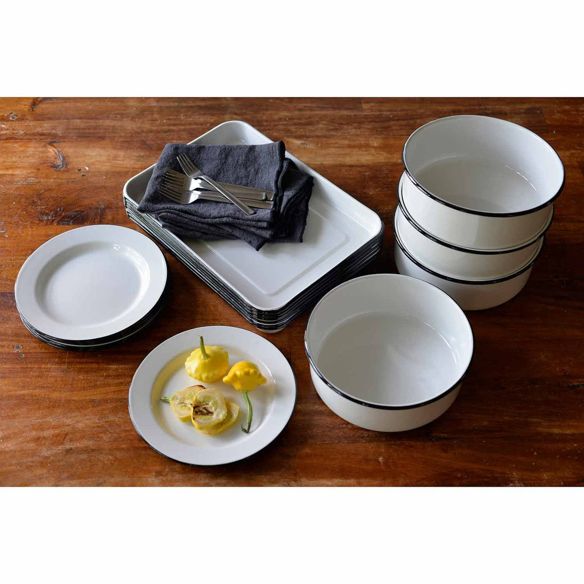 Enamelware Collection™ 10.125" Round Serving Tray, White/Black