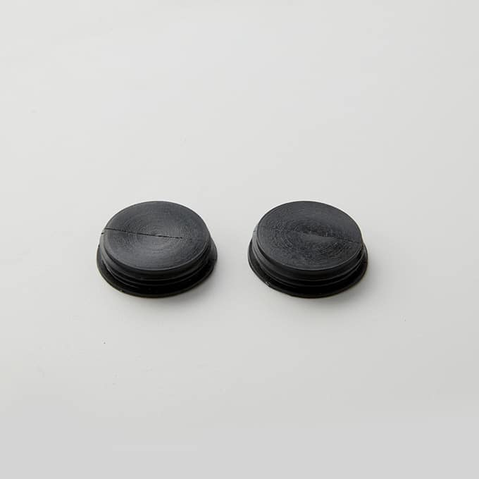 Black Plastic Plug for Hammered Salt and Pepper Shakers