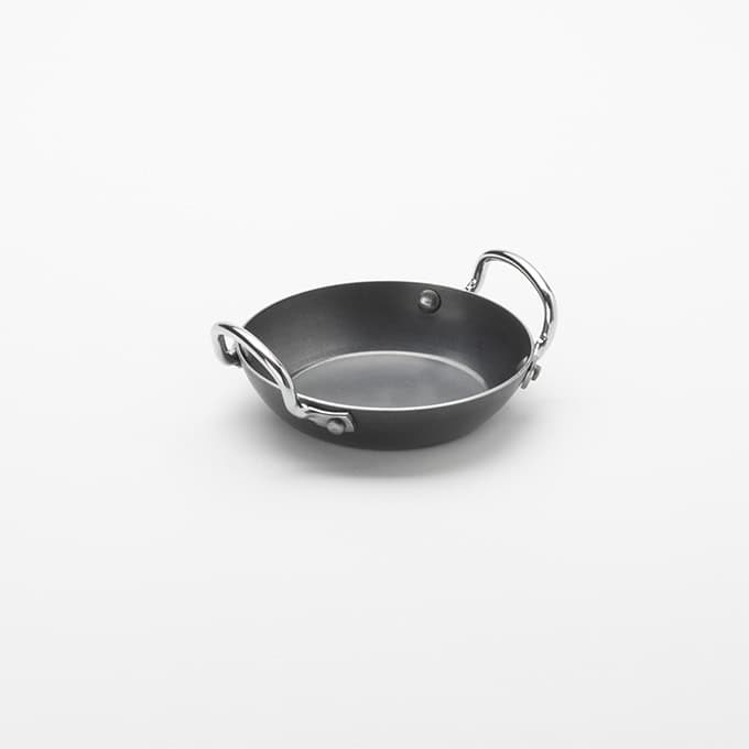8 oz. Paella Pan, Black Steel