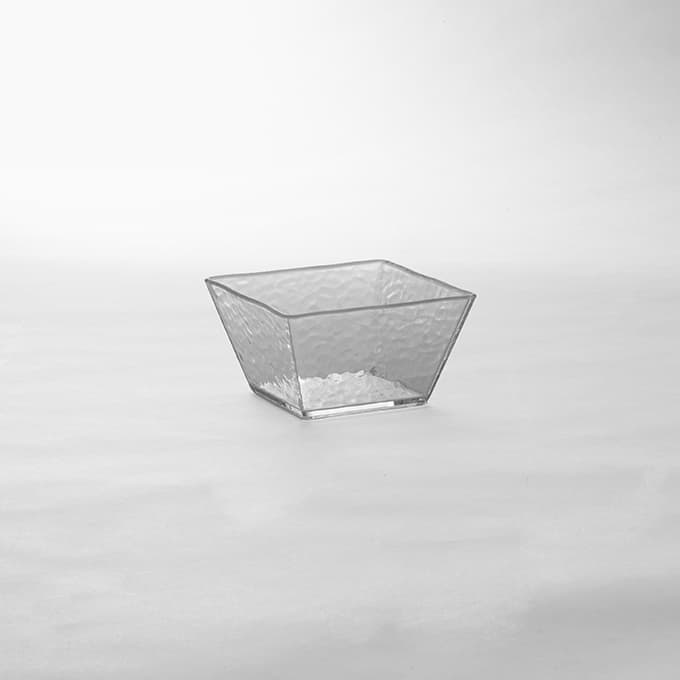 Rain 23 oz. Square Bowl, Clear