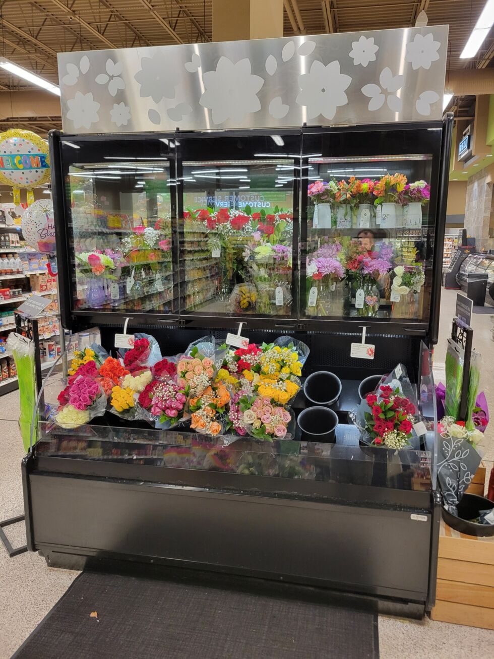 Allure Self-Service Refrigerated Combination Merchandiser, 74-1/4"W x 43-1/8"D x 87-7/8"H
