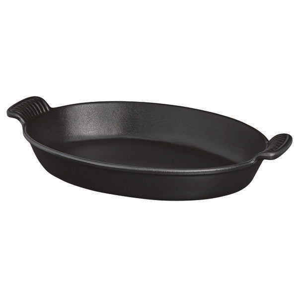 Chasseur Cast Iron Black Oval Dish 1.25 Qt