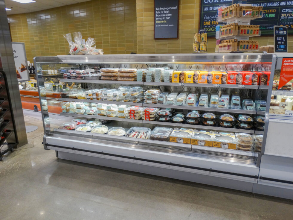 Fusion® Refrigerated Self-Service Case, 99-3/4"W x 43"D x 55-5/8"H