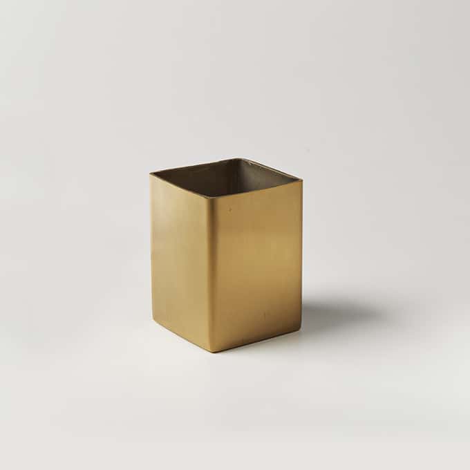 2"L x 2"W x 2-3/4"H Rectangular Sugar Packet Holder, Gold Finish