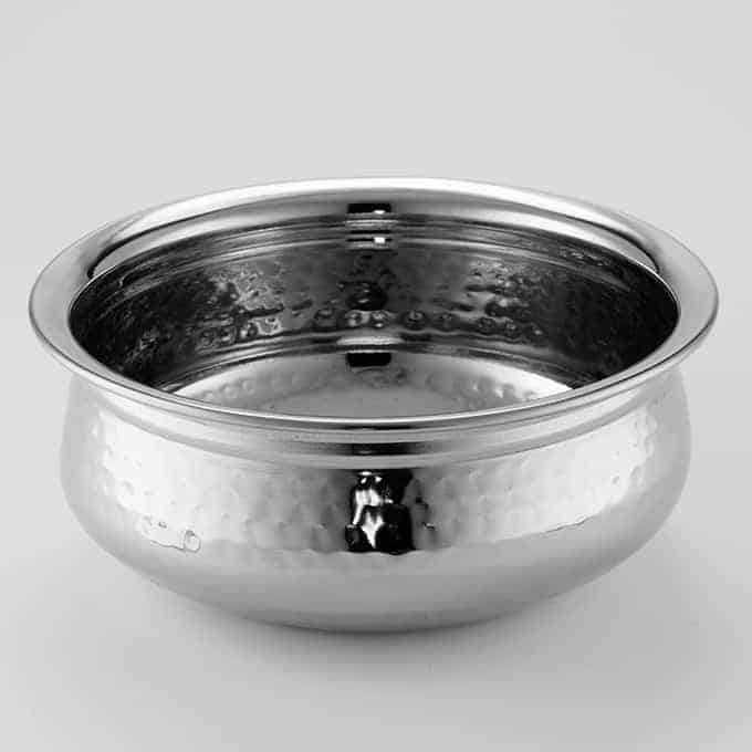 38 oz. Large Round Bowl, Hammered Finish