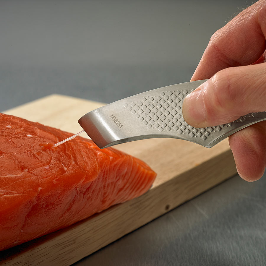 Precision Plus 4-5/8" Fish Bone Tweezers