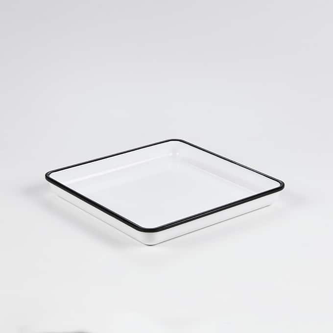 Endurance™ 9-7/8" Square Platter, White/Black Rim