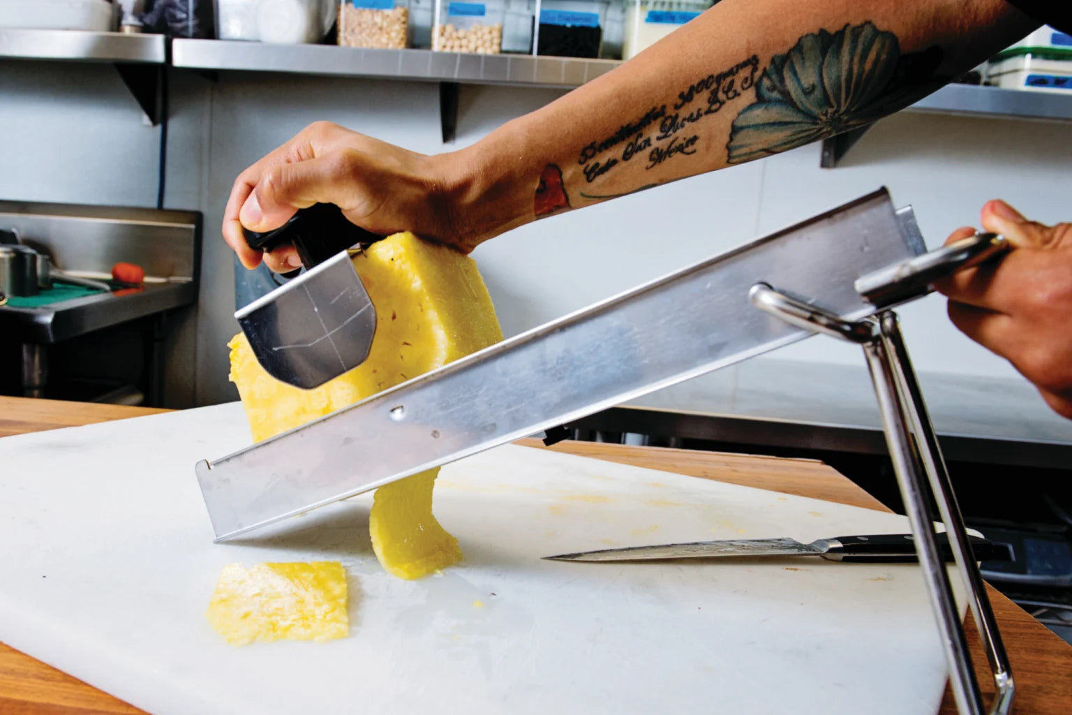 Mandoline with 2 Pushers, 3 Julienne Blades, Stainelss Steel