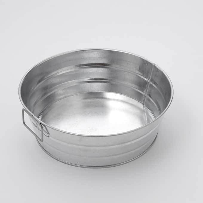 88 oz. Round Tub, Galvanized Tin
