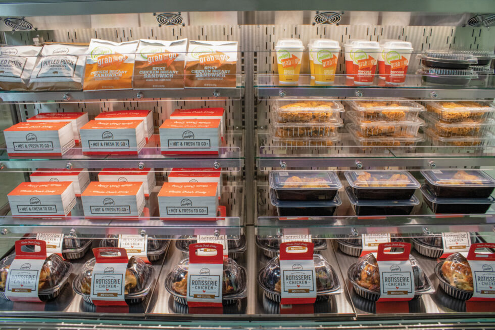 Blend® Heated Self-Service End Cap, 72"W x 35-3/4"D x 54-5/8"H