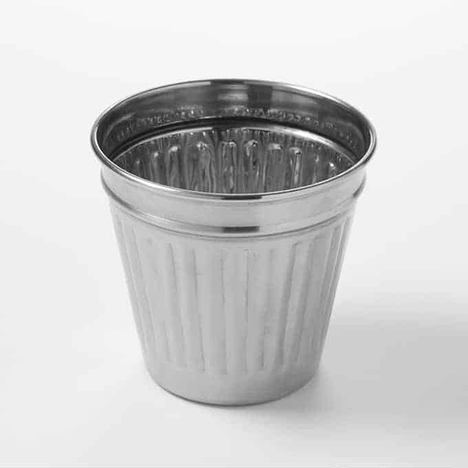 14 oz. Mini Table Top Trash Can