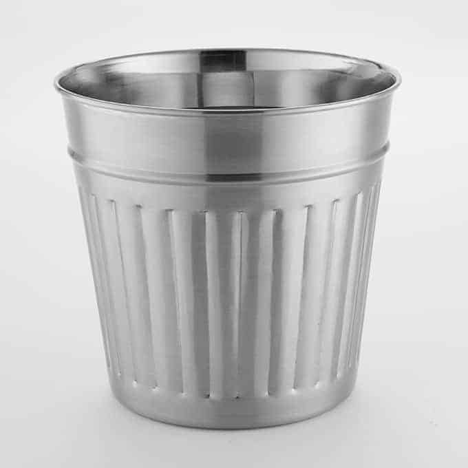 66 oz. Mini Table Top Trash Can