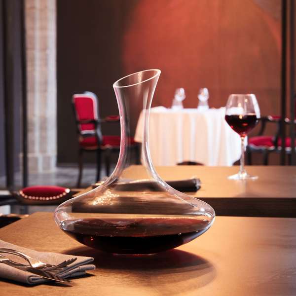 30.25 oz. Opening Decanter