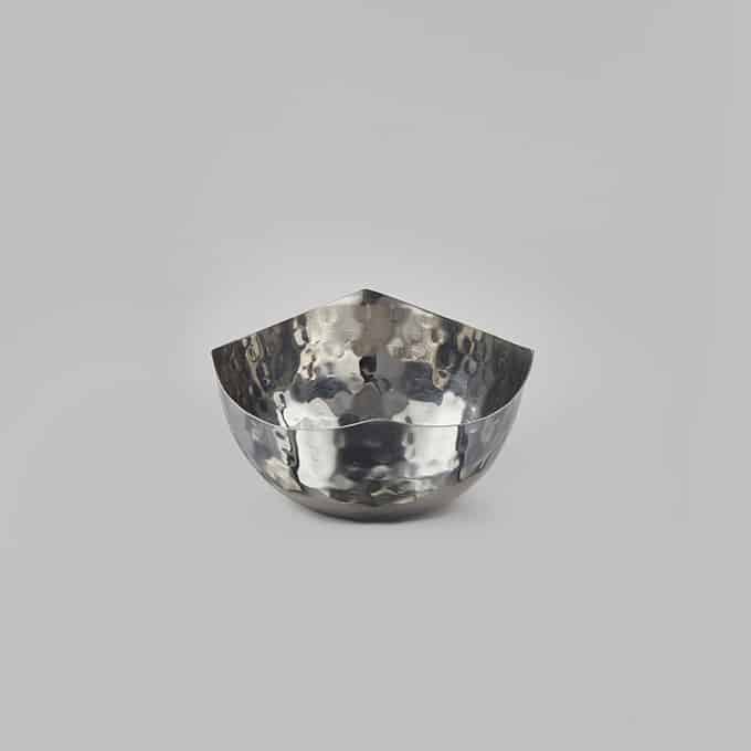 Squound™ 9-1/2 oz. Round Bowl, Hammered Finish