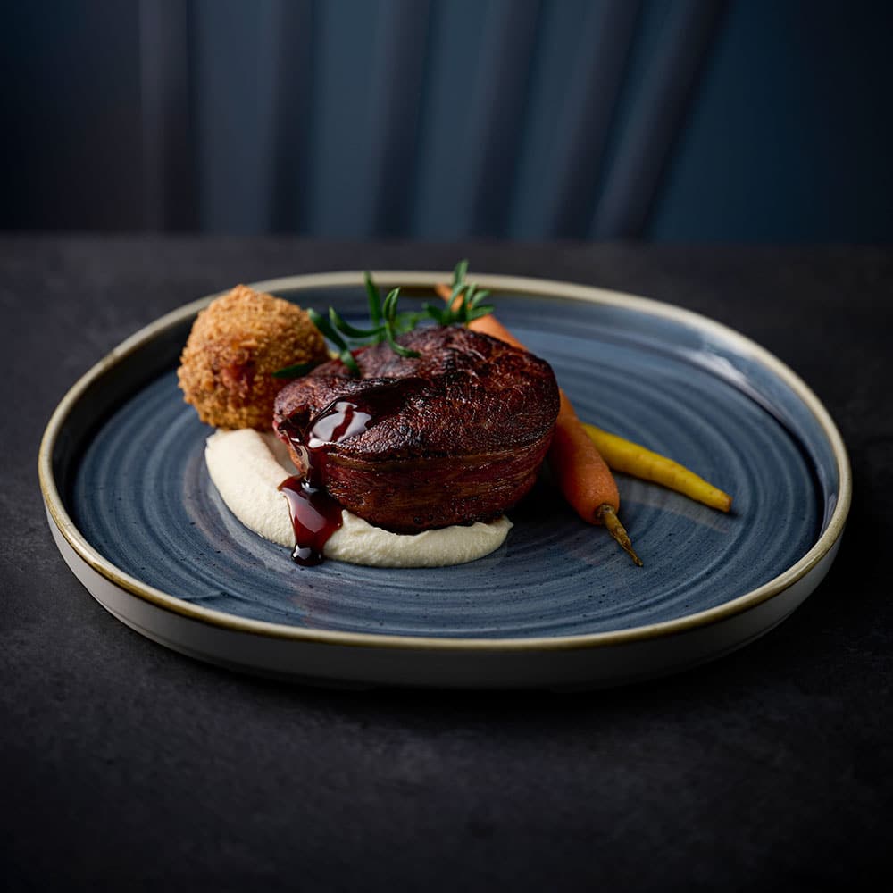 Stonecast 10-1/2" Blueberry Walled Plate