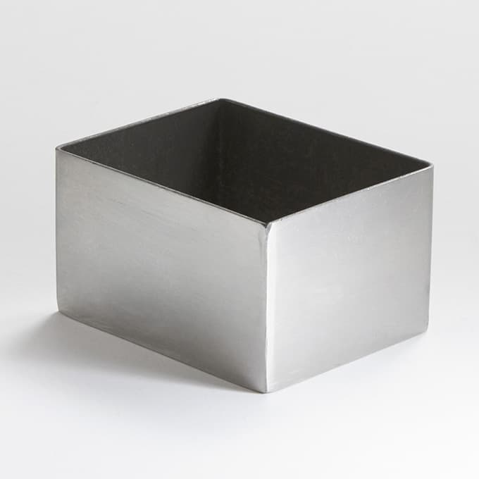 2-3/4" x 3-1/4" x 1-3/4"H Satin Stainless Steel Sugar Packet Holder
