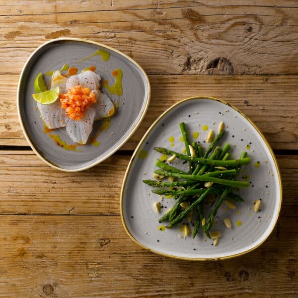 Stonecast 7 7/8" Peppercorn Grey Walled Plate