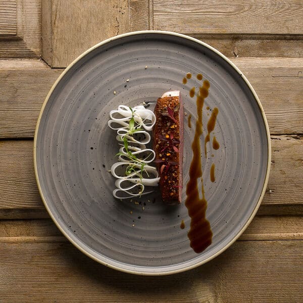 Stonecast 10 1/4" Peppercorn Grey Walled Plate