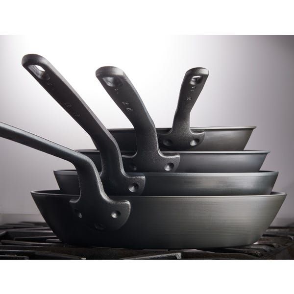Blackline Carbon Steel Fry Pan 8.6" Induction Ready