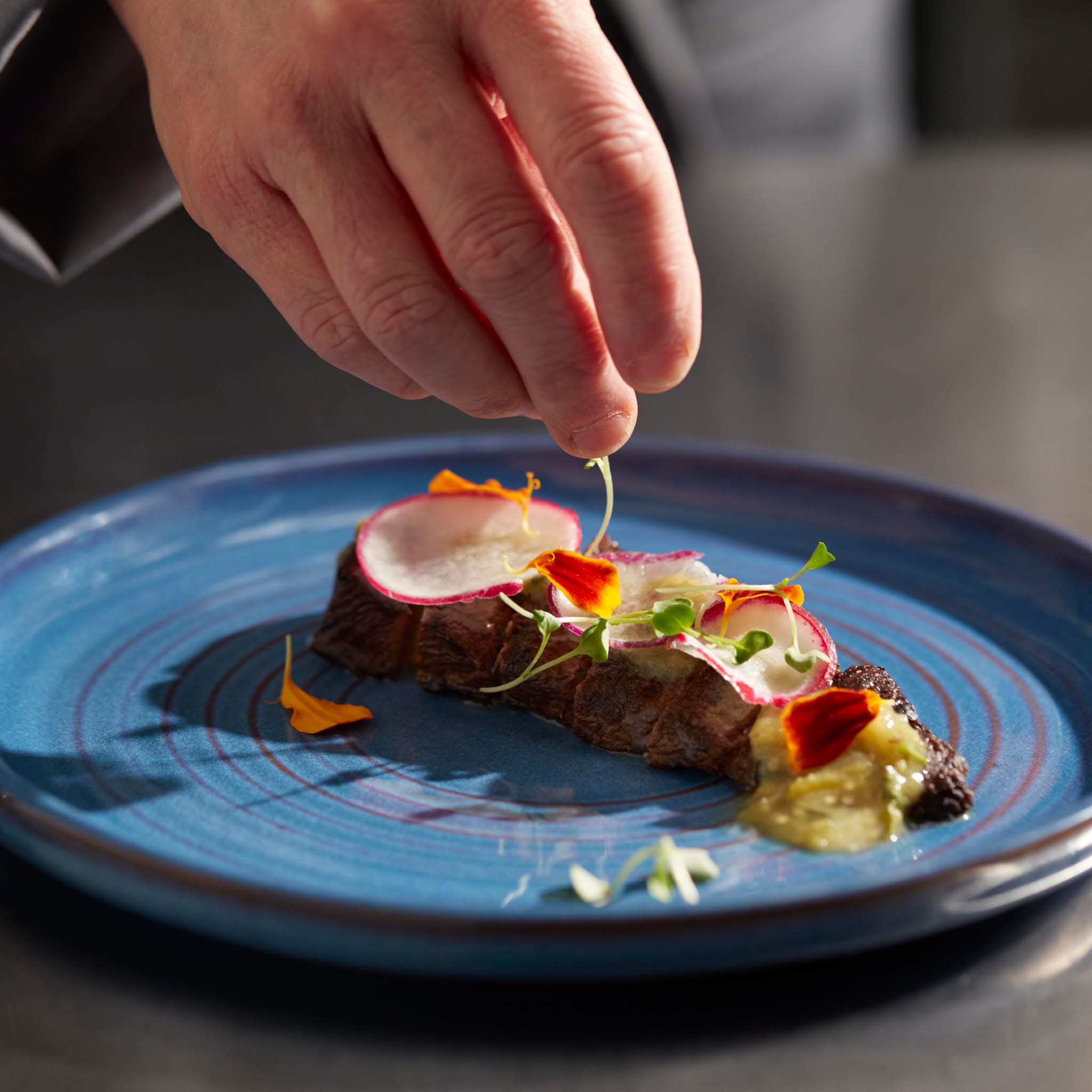 Canyonlands 9 in. Blue Stacking Plate