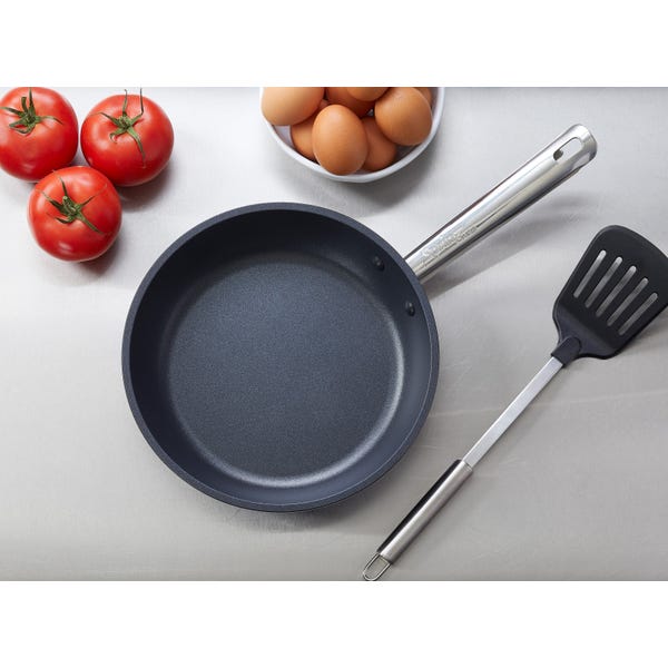 Endurance Non-Stick Fry Pan 11" Induction Ready Aluminum