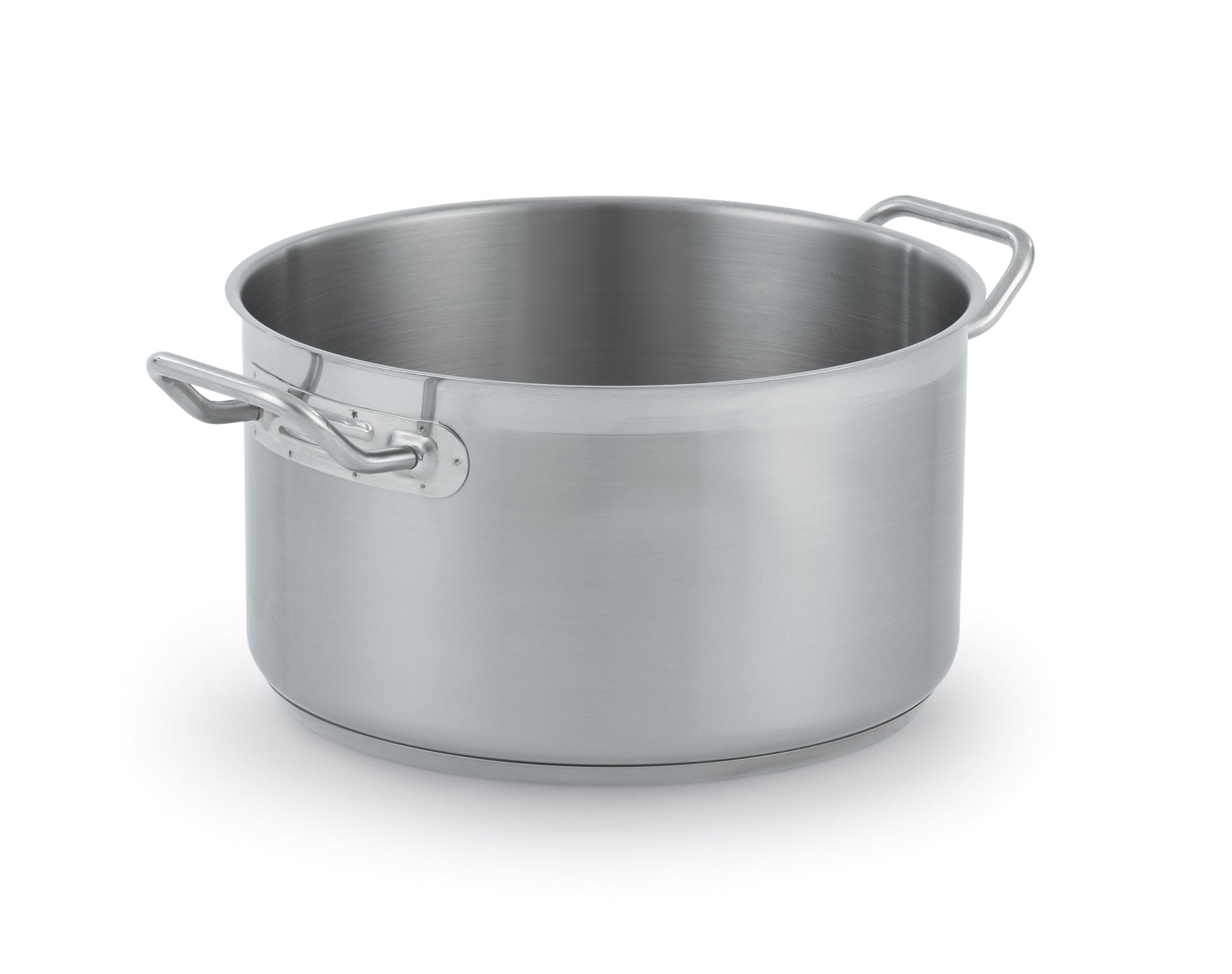 16-quart Optio™ sauce pot with low-domed cover