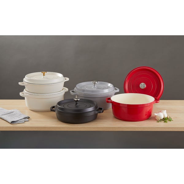 Ironlite Deep Casserole 7.2 Qt White Ceramic with Lid