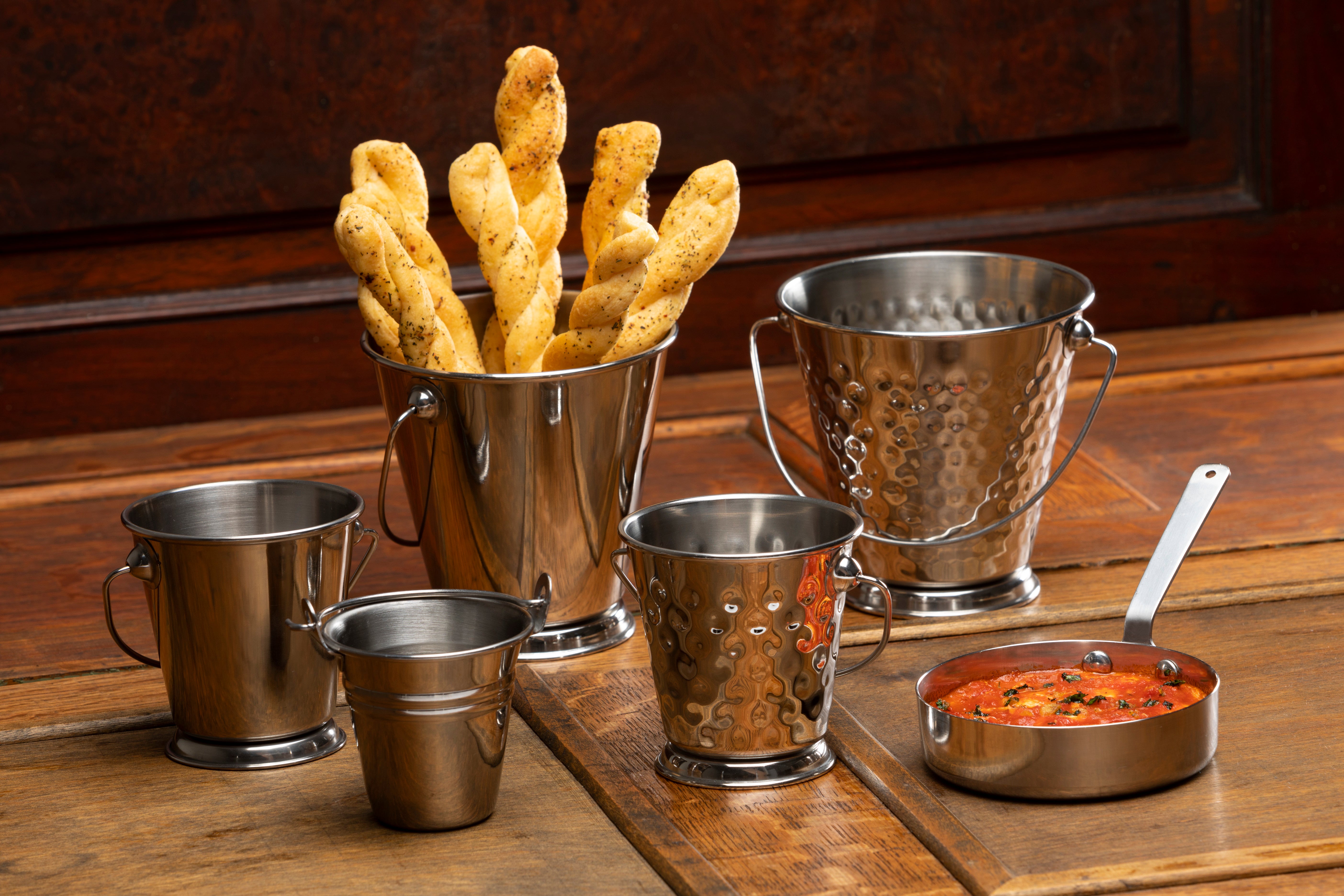 29.25 oz. Mini Bucket with Base, 5"D