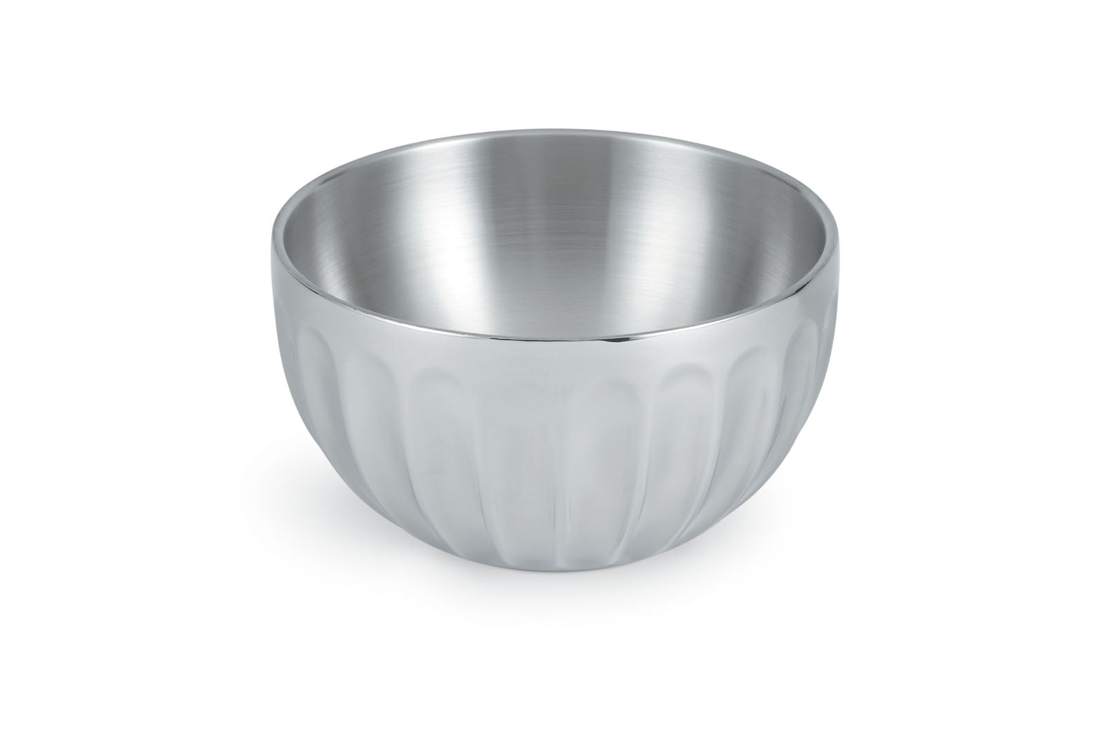 Fluted Double-Wall Insulated 3.4 QT Serving Bowl
