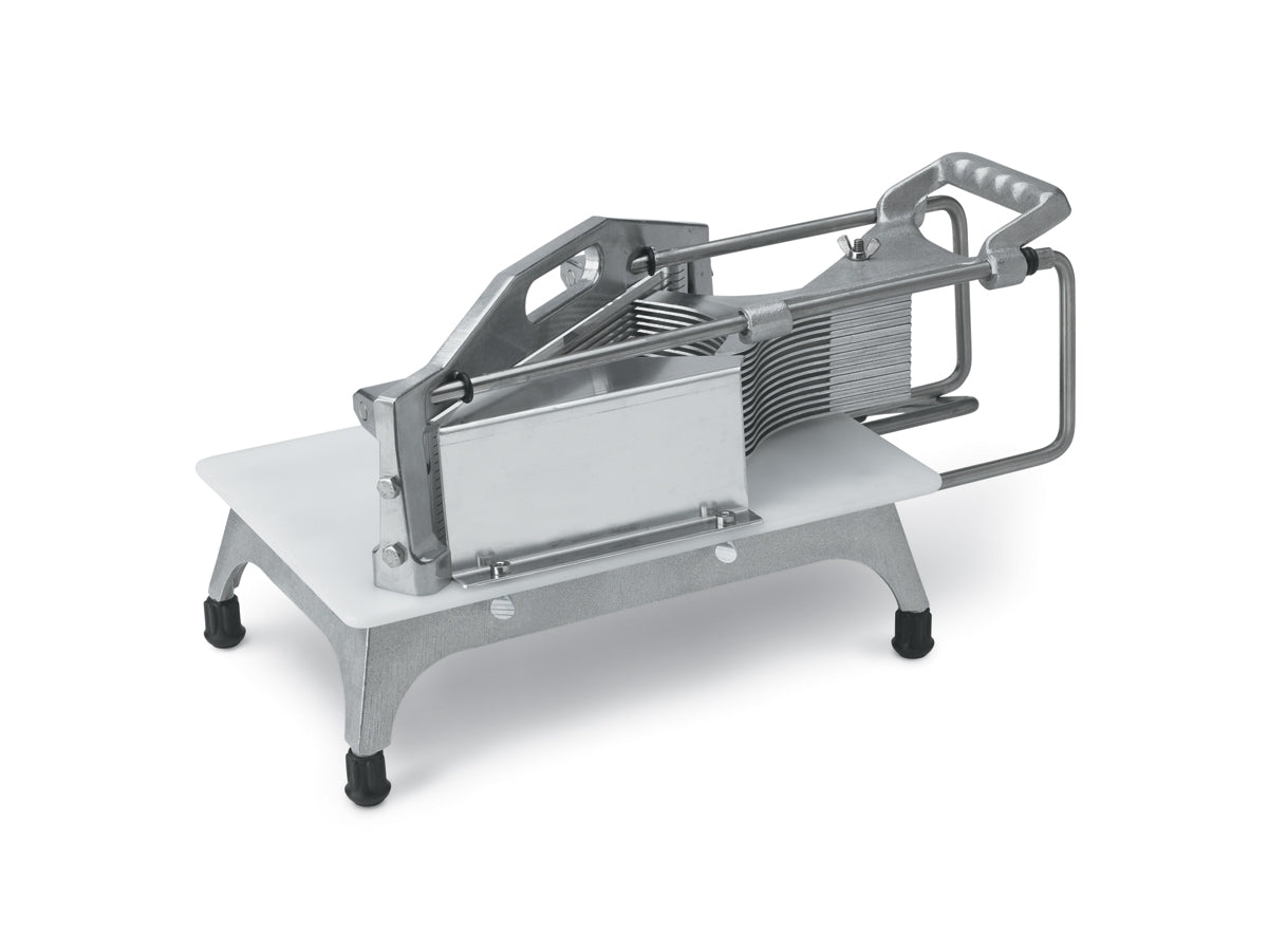 3/16-inch-slice Tomato Pro™ tomato slicer with straight blades and safety guard