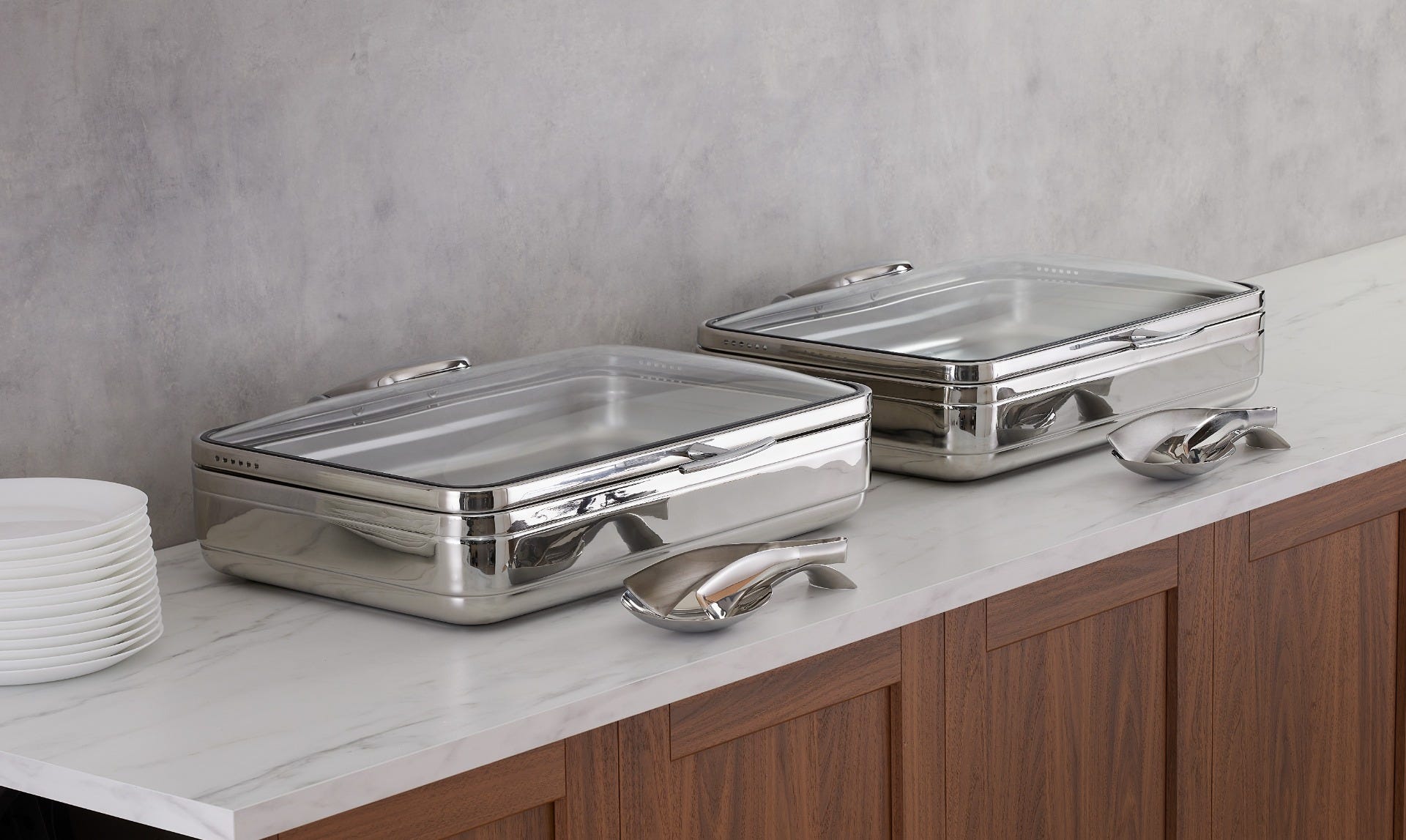 Radiance 10 qt. Full Size Rectangular Induction Chafer, Glass Cover, Titanium Finish