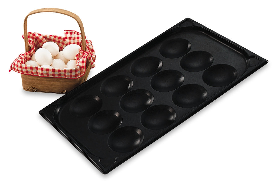 Stainless steel egg poacher with Steel Coat x3™ nonstick coating